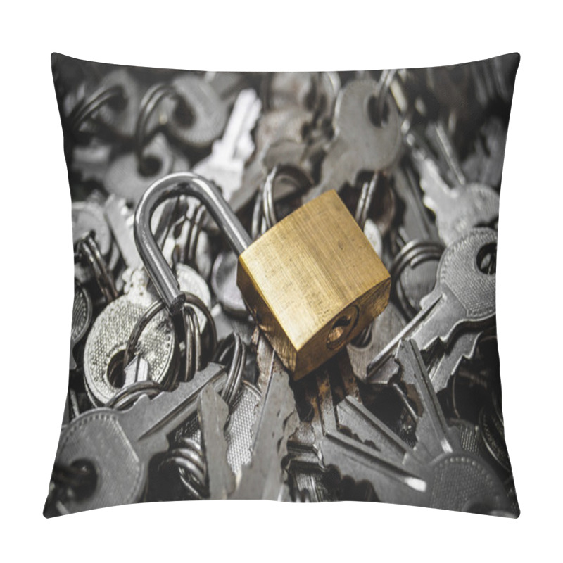 Personality  Keys And Unlock Security Lock Pillow Covers