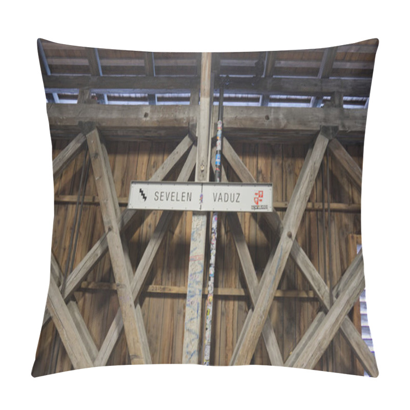 Personality  Vaduz, Liechtenstein - 3 Jan 2023: The Border Between Switzerland And Liechtenstein In The Middle Of The Bridge Over The Rhine River. High Quality Photo Pillow Covers