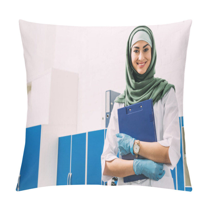 Personality  Female Muslim Scientist Holding Clipboard And Looking At Camera In Laboratory With Copy Space Pillow Covers