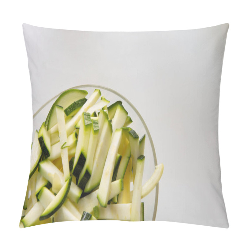 Personality  Sliced Zucchini Slices In A Transparent Plate On A White Background. Raw Vegetarian Food. Cut The Zucchini Into Small Slices. Raw Product, Green Peel. Pillow Covers