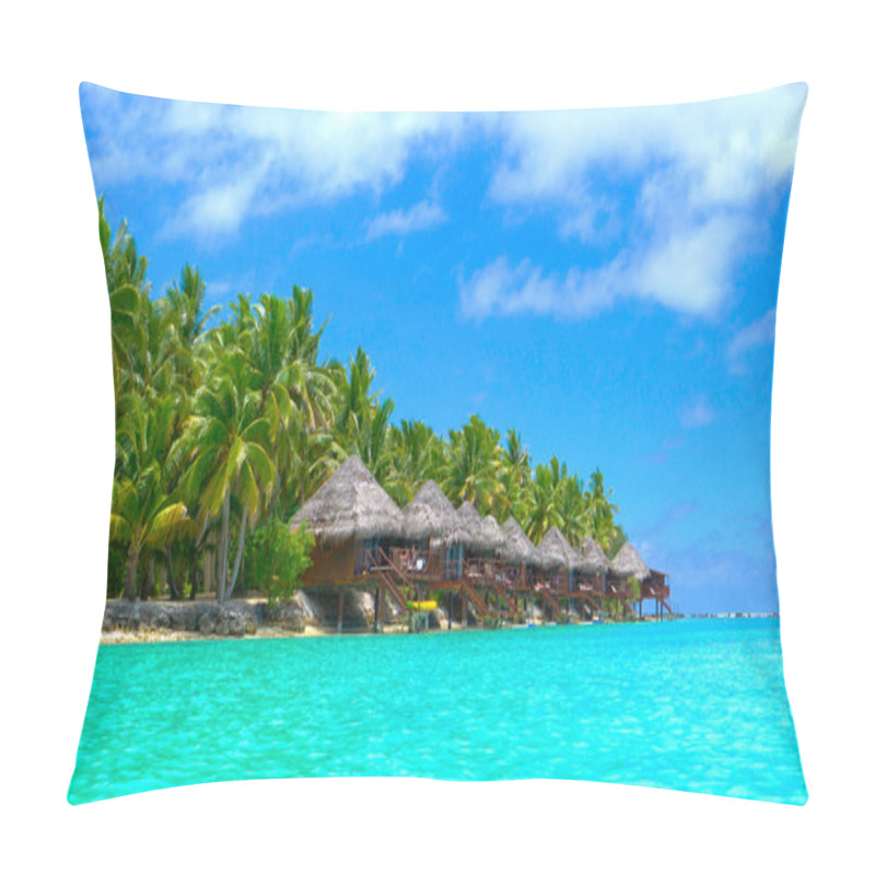 Personality  Beautiful Luxury Overwater Villas Face The Stunning Turquoise Ocean Water. Pillow Covers