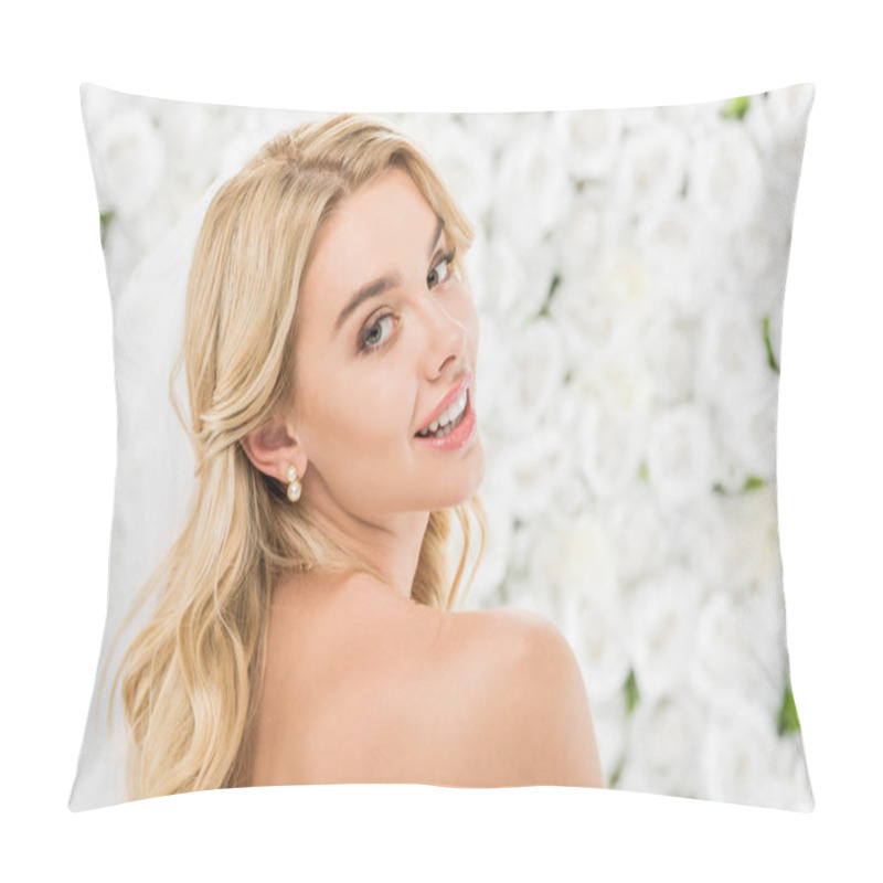 Personality  Beautiful Nude Girl With Blonde Hair Posing At Camera On White Floral Background Pillow Covers