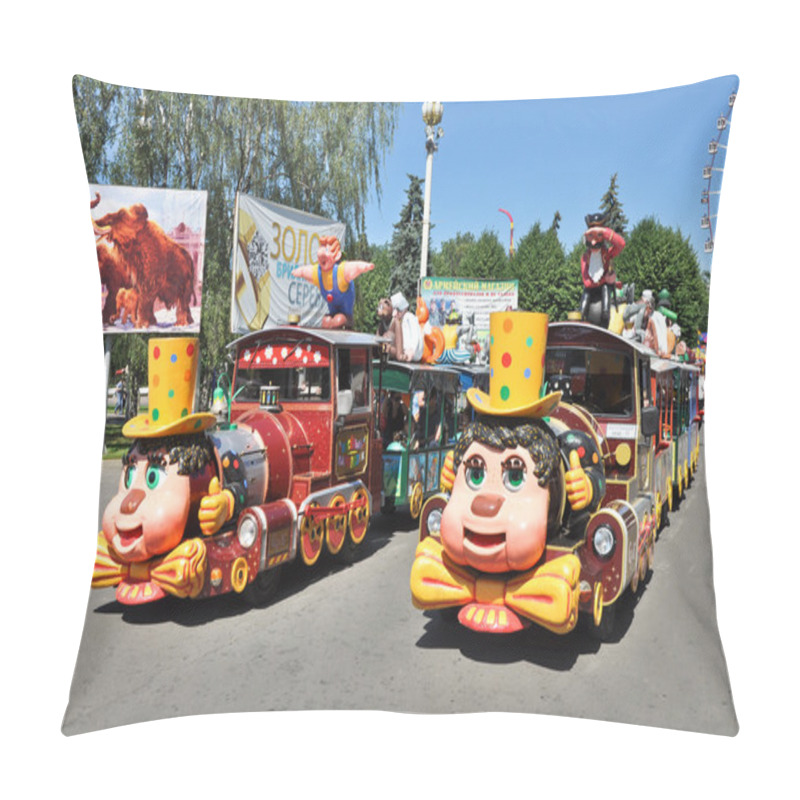 Personality  Two Trains For Kids Pillow Covers