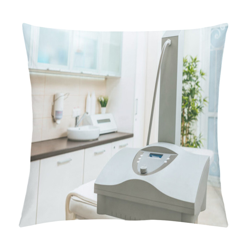 Personality  Starvac Apparatus With Control Panel Near Beauty Couch In Clinic Pillow Covers