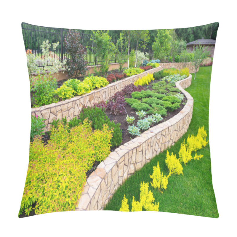 Personality  Natural Landscaping In Home Garden Pillow Covers