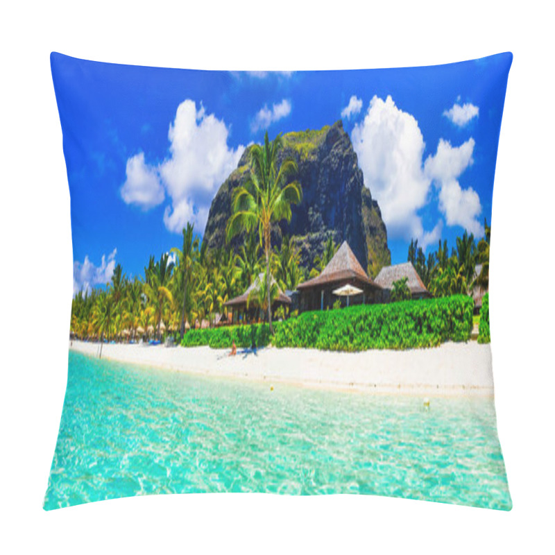 Personality  Gorgeous White Sandy Beaches And Turquoise Waters Of Mauritius Island  Pillow Covers