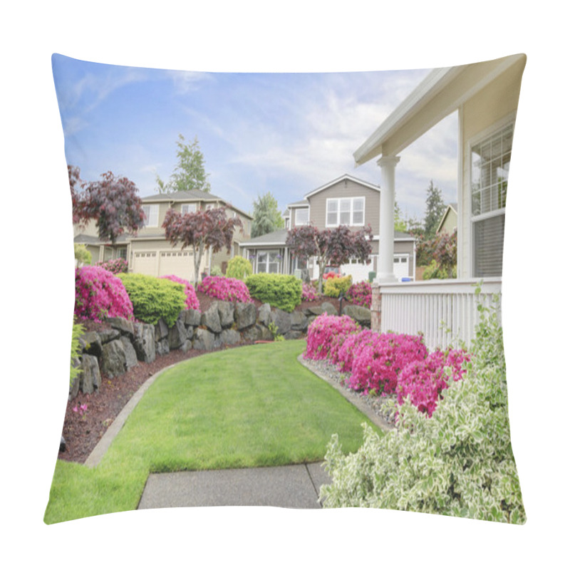 Personality  House Porch With Beautiful Landscape Pillow Covers