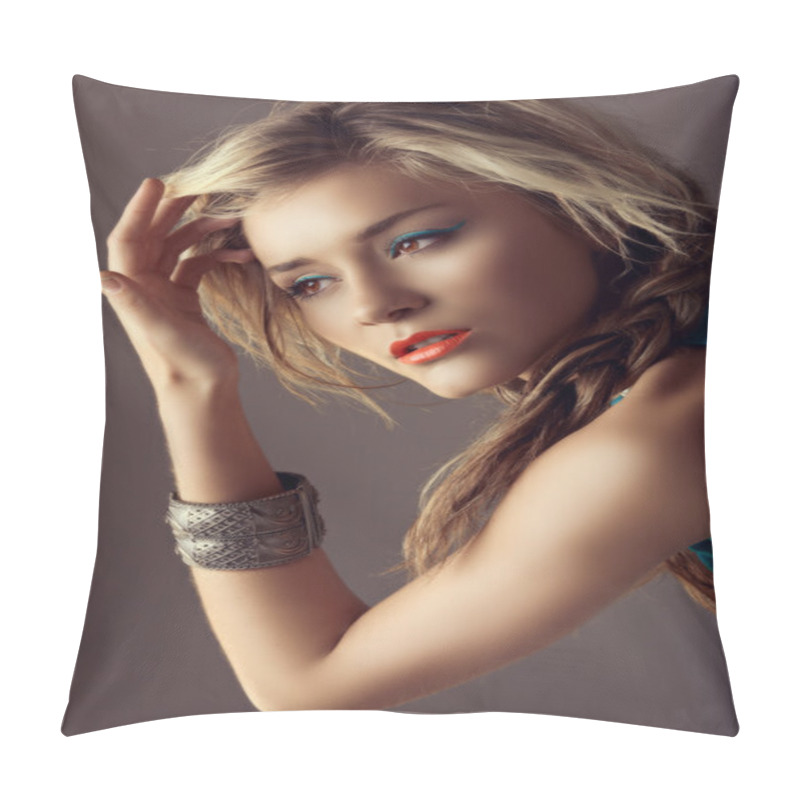 Personality  Beautiful Woman With Coral Lips Pillow Covers