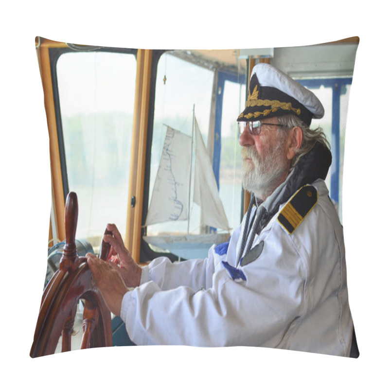 Personality   Old Experienced Captain In Navigation Cabine Pillow Covers