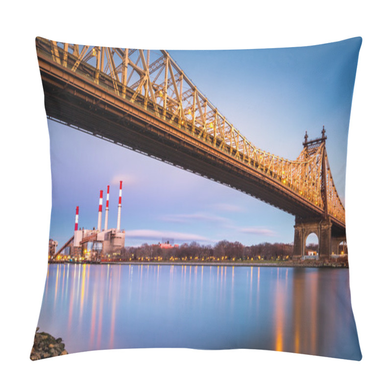 Personality  Queensboro Bridge And Ravenswood Station Pillow Covers