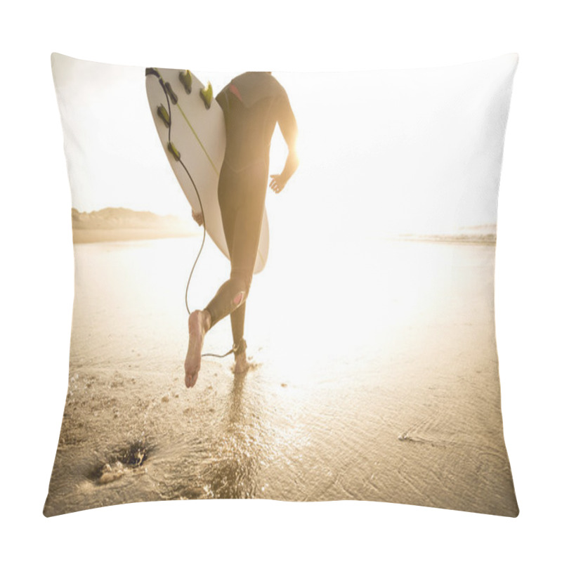 Personality  Surfer With Surfboard Running To Waves Pillow Covers