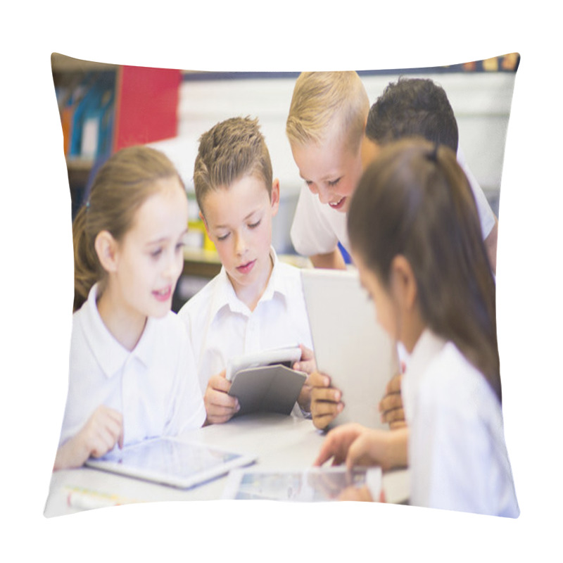 Personality  Friends In The Classroom Pillow Covers