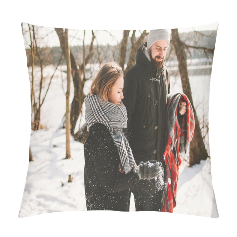 Personality  Couple Having Walk In Winter Park Near Frozen Lake Pillow Covers