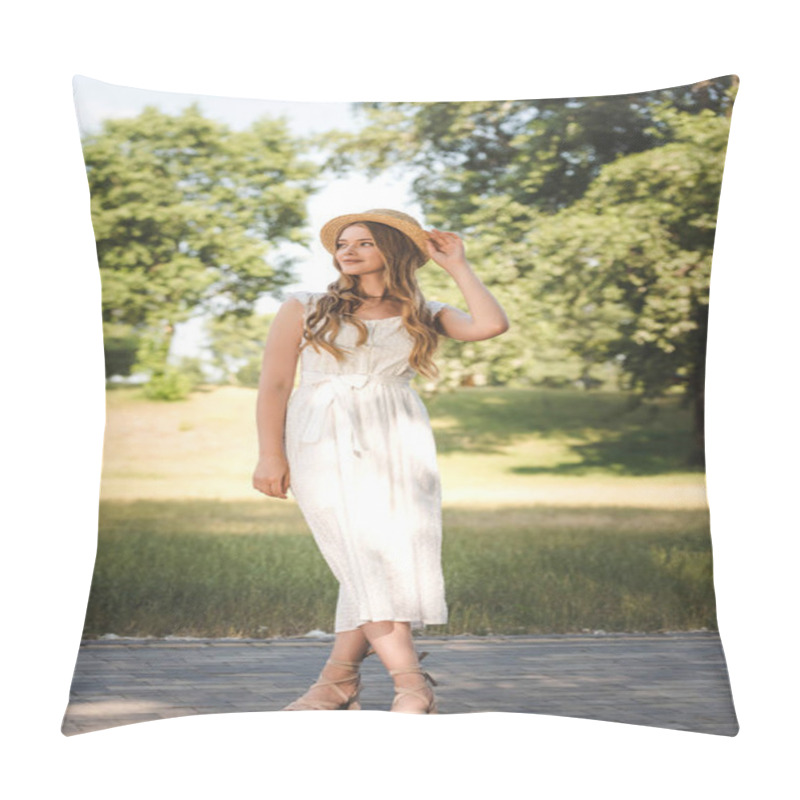 Personality  Full Length View Of Beautiful Girl In White Dress And Straw Hat Standing On Meadow And Looking Away Pillow Covers