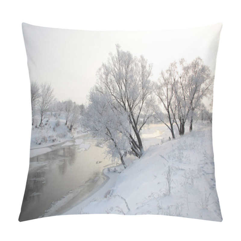 Personality  Winter Landscape Of Snow-covered Fields, Trees And River In The Early Misty Morning Pillow Covers