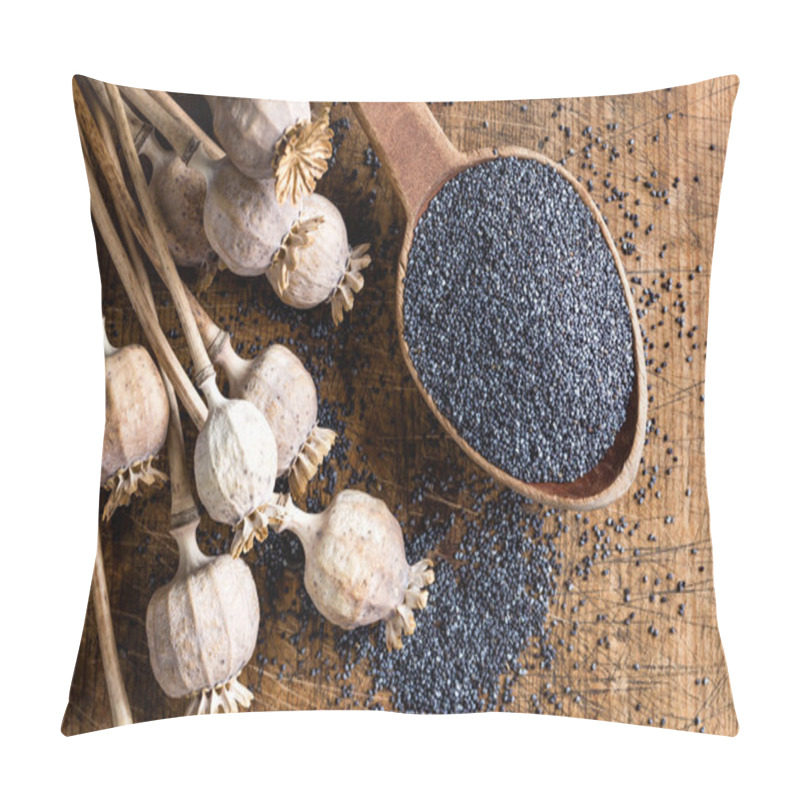 Personality  Poppy Seeds In Wooden Spoon Pillow Covers