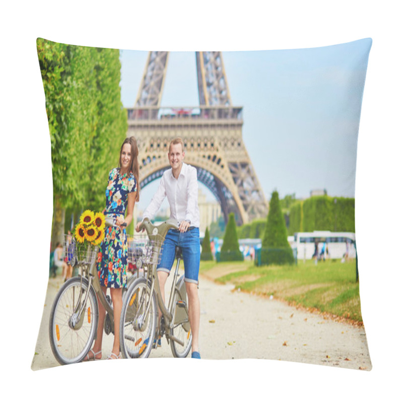 Personality  Couple Riding Bicycles Near The Eiffel Tower In Paris Pillow Covers