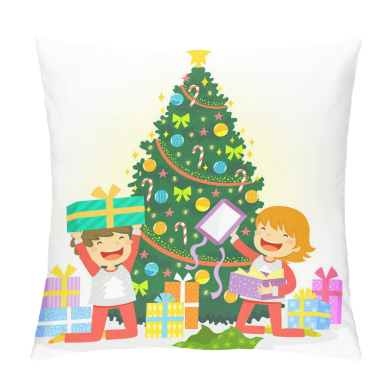 Personality  Kids Opening Their Christmas Presents Under The Christmas Tree Pillow Covers