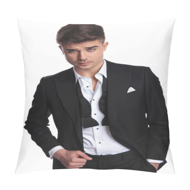 Personality  Portrait Of Relaxed Man In Tuxedo Looking Up To Side While Standing On White Background And Holding Tuxedo Collar Pillow Covers