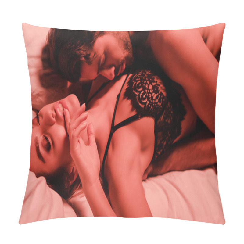 Personality  Handsome Man Kissing Attractive Woman While Lying On Bed Pillow Covers