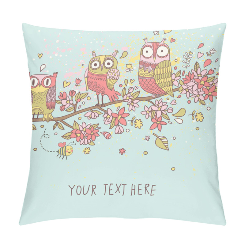 Personality  Cute Owls On Branch In Flowers. Spring Concept Background. Bright Illustration, Can Be Used As Invitation Card. Vector Summer Wallpaper Pillow Covers