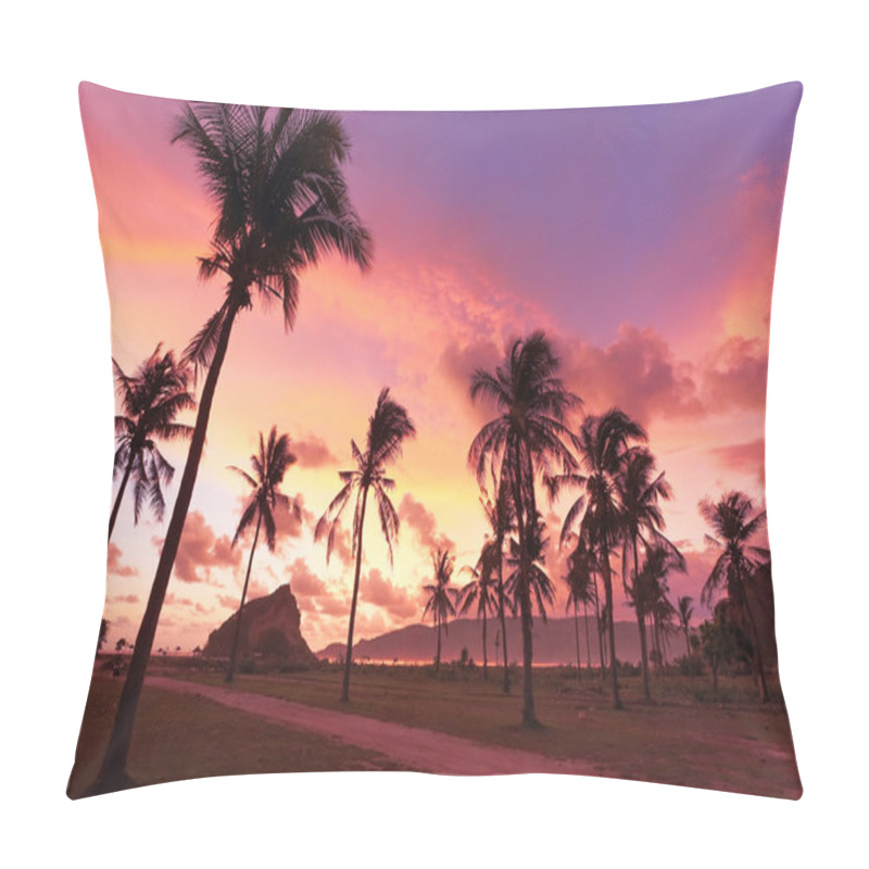 Personality  Palm Trees Pillow Covers