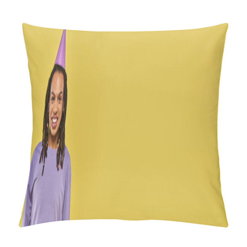 Personality  Joyful African American Man In Birthday Hat With Pierced Lip Looking At Camera, Birthday, Banner Pillow Covers