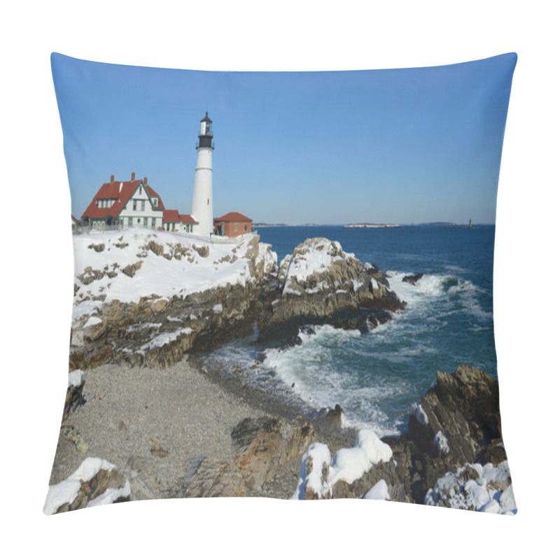 Personality  Portland Head Lighthouse And Keepers' House In Winter, Cape Elizabeth, Maine ME, USA. Pillow Covers