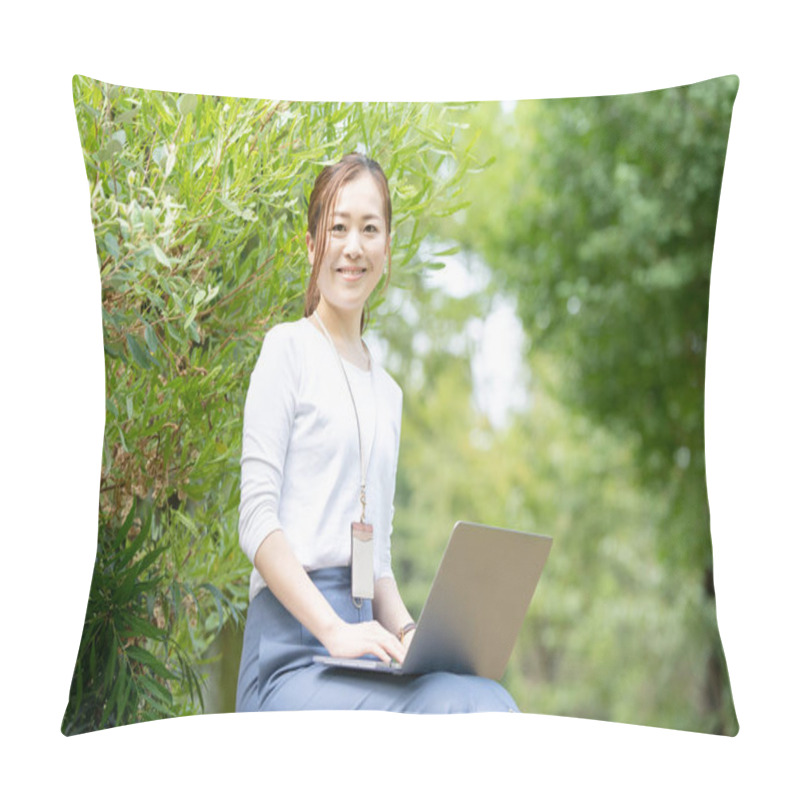 Personality  Asian (Japanese) Female Office Worker Working Outdoors With A Laptop Pillow Covers