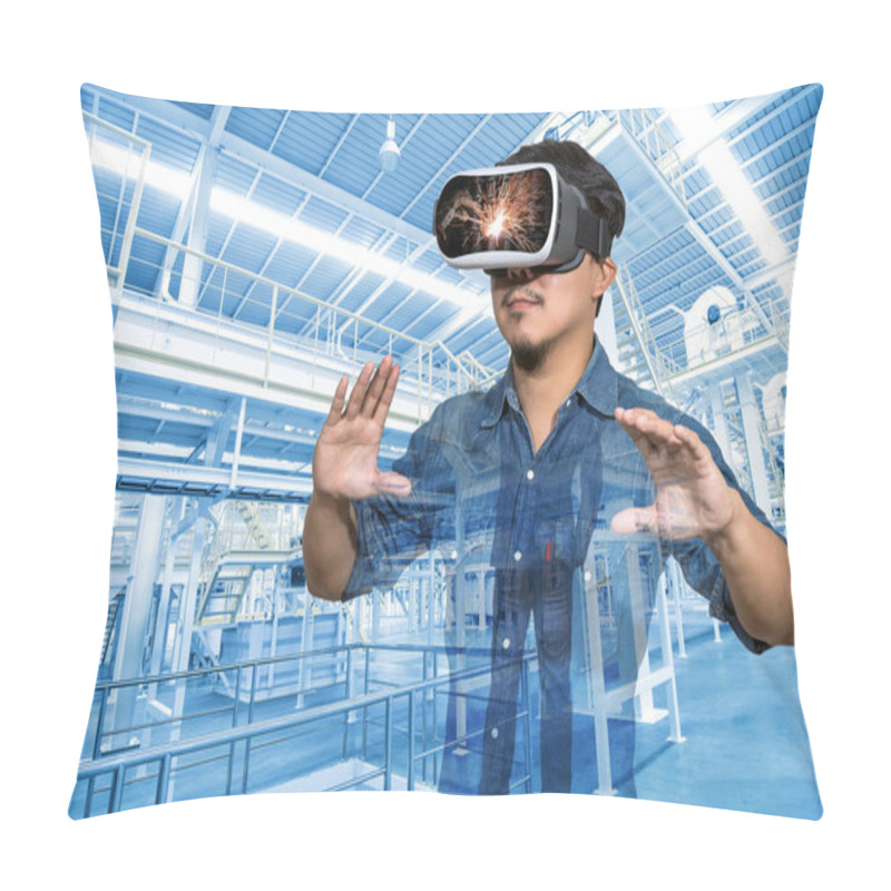 Personality  Sian Man Wearing Virtual Reality  Pillow Covers