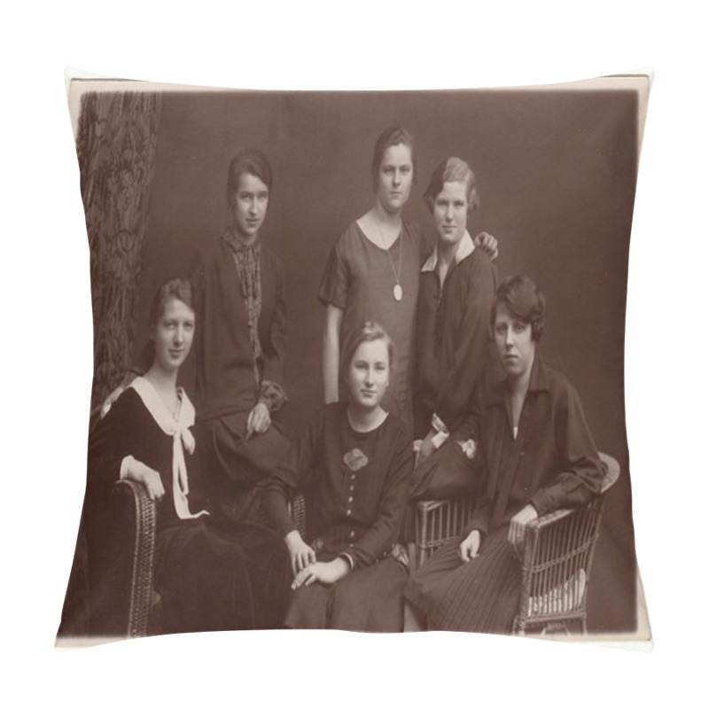 Personality  Vintage Photo Shows Girls Pose At Home. Some Of Them Sit On The Wicker Armchairs. Antique Black & White Photography. Pillow Covers