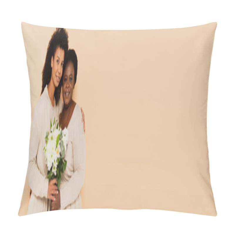 Personality  African American Adult Daughter And Middle Aged Mother Standing With Bouquet Of Flowers On Beige Background, Banner Pillow Covers