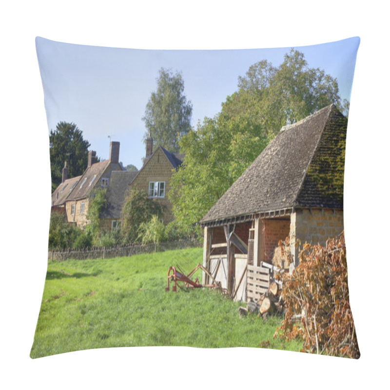 Personality  Cotswold Village Pillow Covers