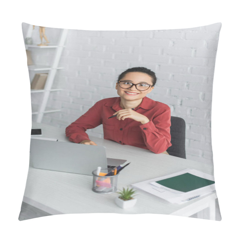 Personality  Happy Teacher In Eyeglasses Holding Pen Near Devices On Desk Pillow Covers