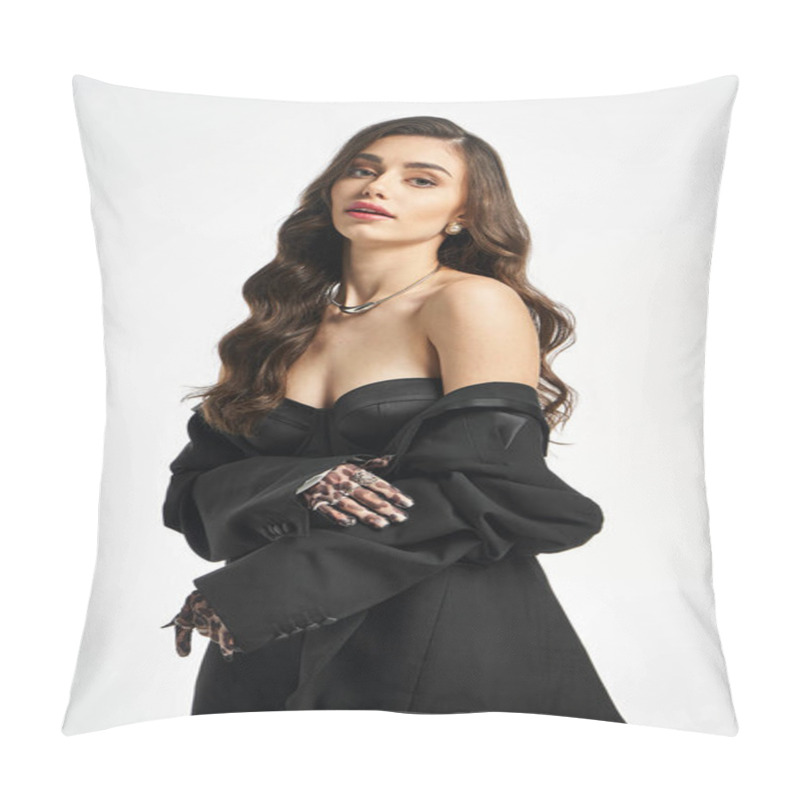 Personality  Pretty Young Woman Poses In An Elegant Outfit, Radiating Confidence In A Contemporary Studio. Pillow Covers