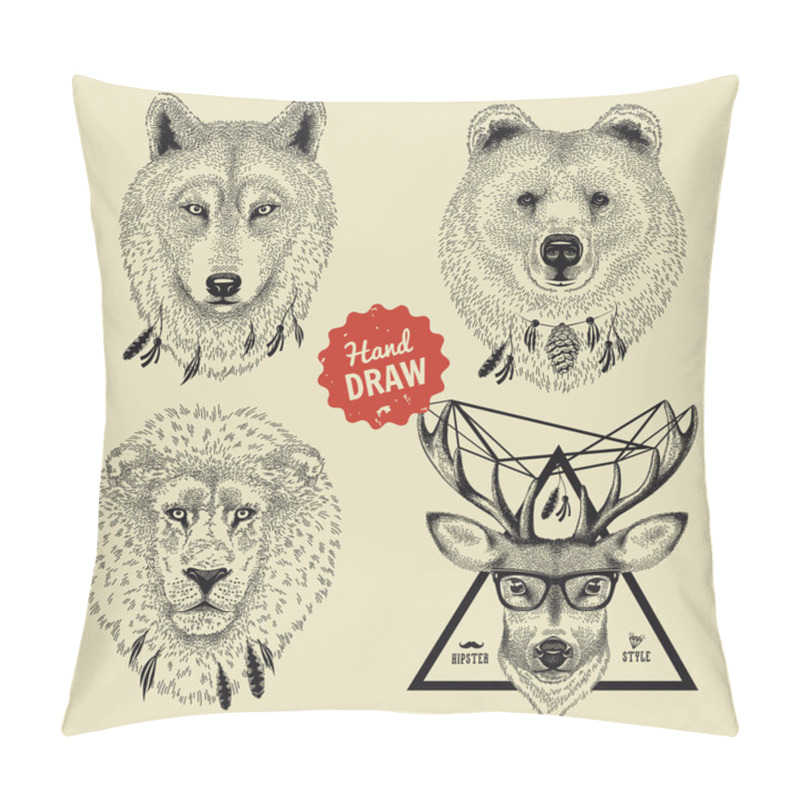 Personality  Vector Sketch Of Wild Animal Heads Bear, Wolf, Lion, Deer In Hipster Style Pillow Covers