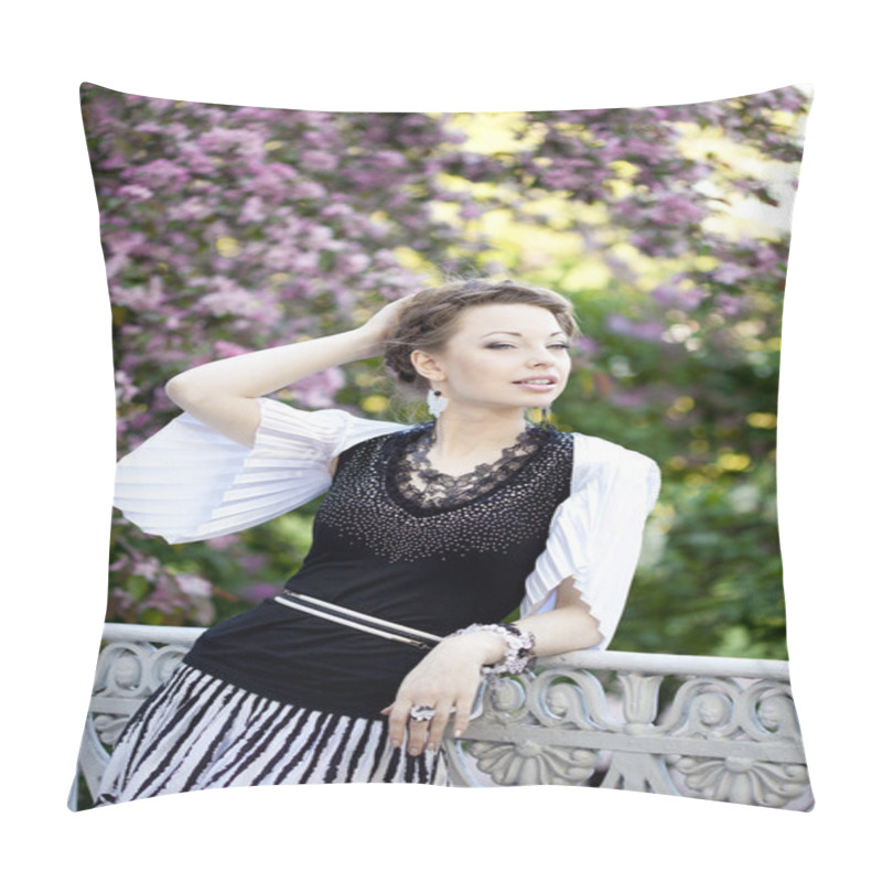 Personality  Woman With A Hair Braid In A Blossoming Park Pillow Covers