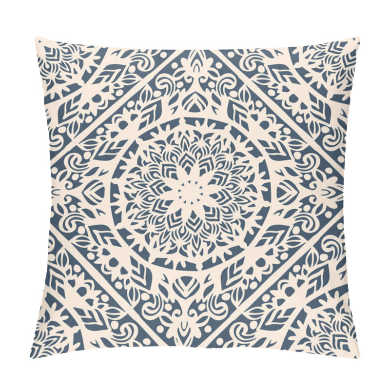 Personality  Seamless Pattern With Decorative Circles Pillow Covers