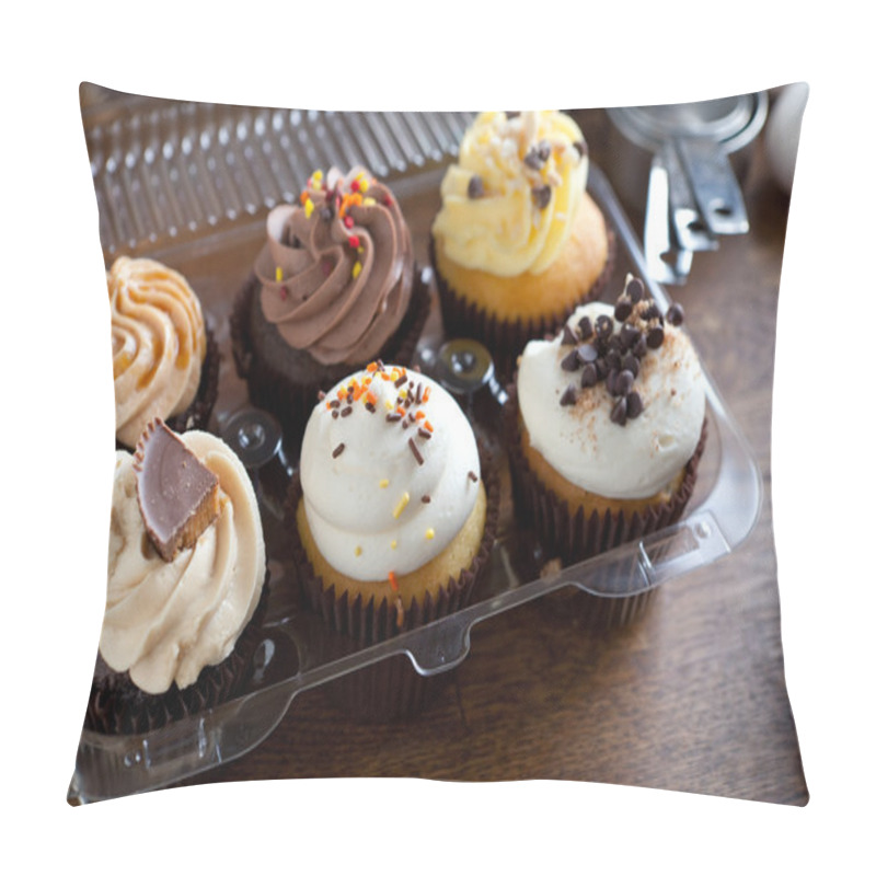 Personality  Gourmet Cupcakes In Package Pillow Covers