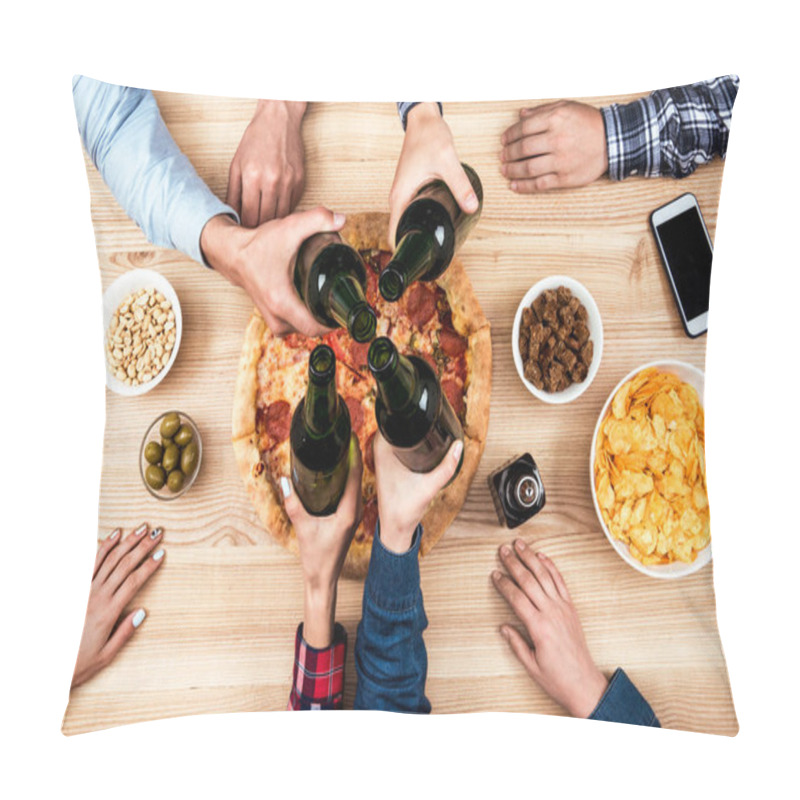 Personality  Friends Clinking Bottles Of Beer Pillow Covers