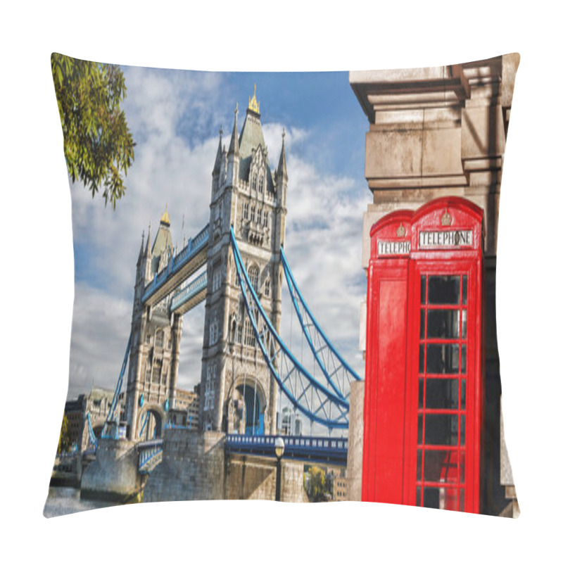 Personality  Tower Bridge With Red Phone Booths In London, England, UK Pillow Covers