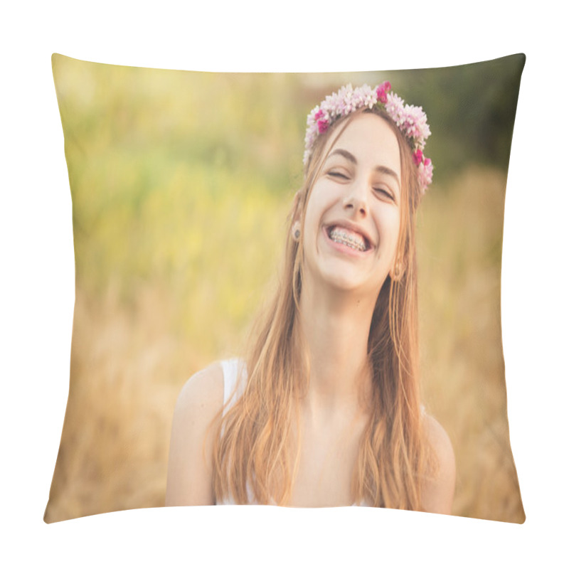 Personality  Beautiful Girl On The Field In Sun Light. Pillow Covers