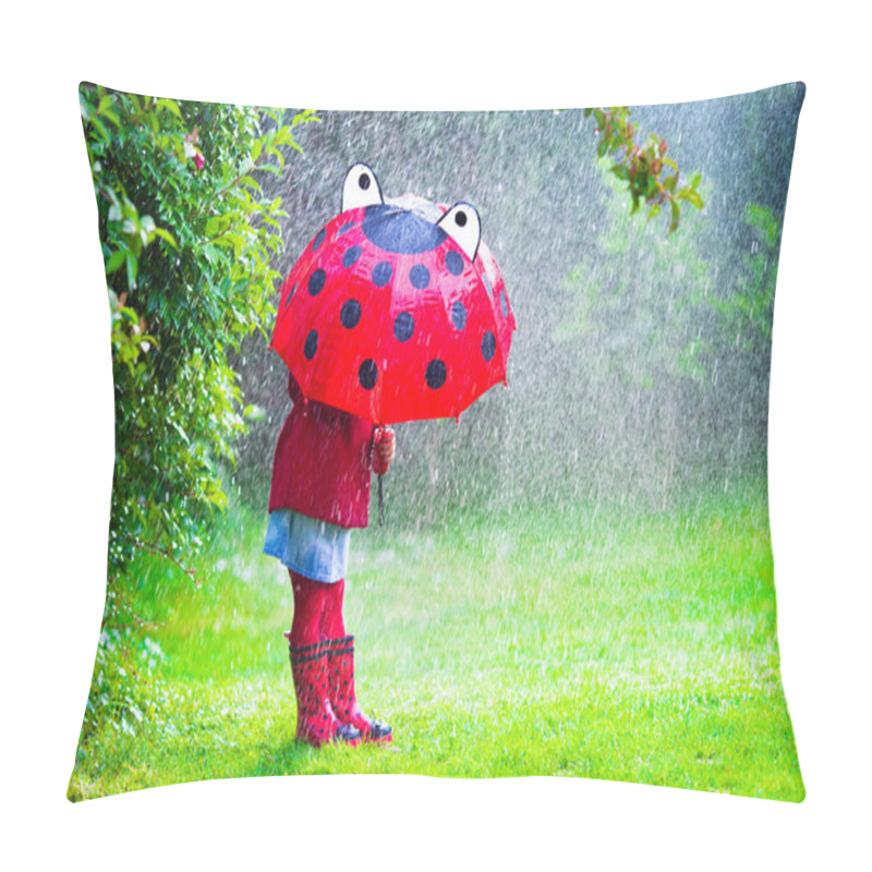 Personality  Little Girl With Umbrella Playing In The Rain Pillow Covers