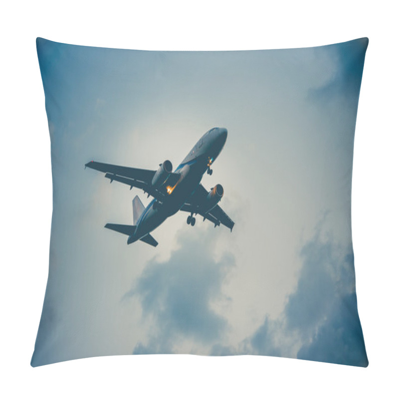 Personality  Passenger Plane In The Sky Pillow Covers