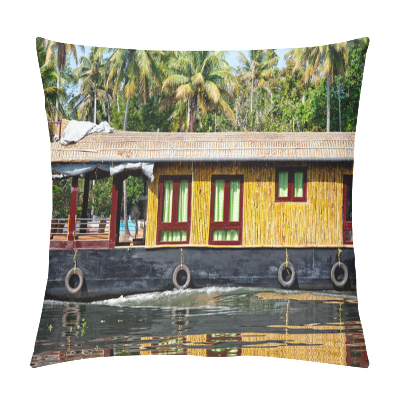 Personality  House Boat Close Up Pillow Covers