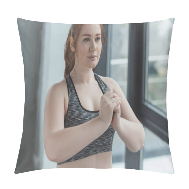 Personality  Overweight Girl In Sports Top Training In Gym Pillow Covers