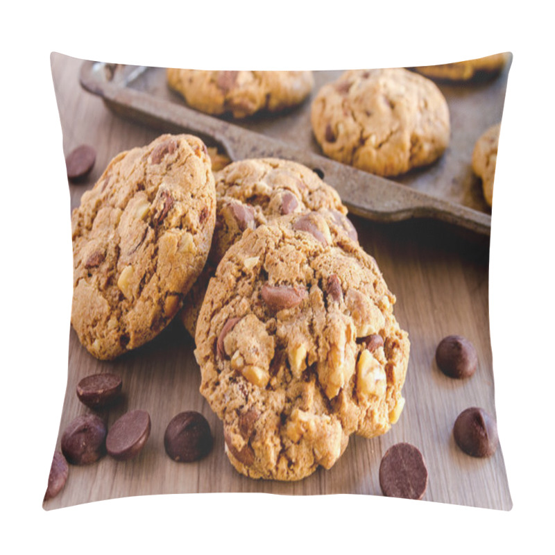 Personality  Homemade Chocolate Chip Cookies With Walnuts Pillow Covers