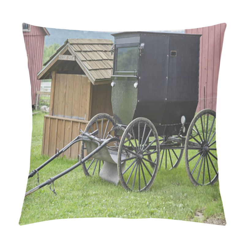 Personality  Amish Black Buggy Pillow Covers