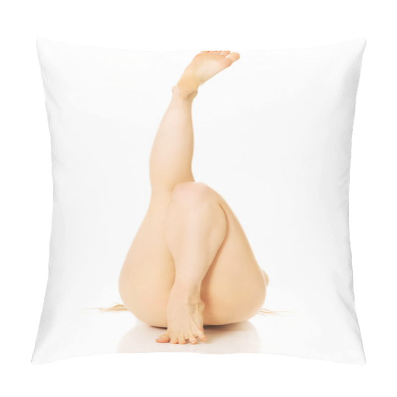 Personality  Front View Of Female Body With One Leg Up Pillow Covers