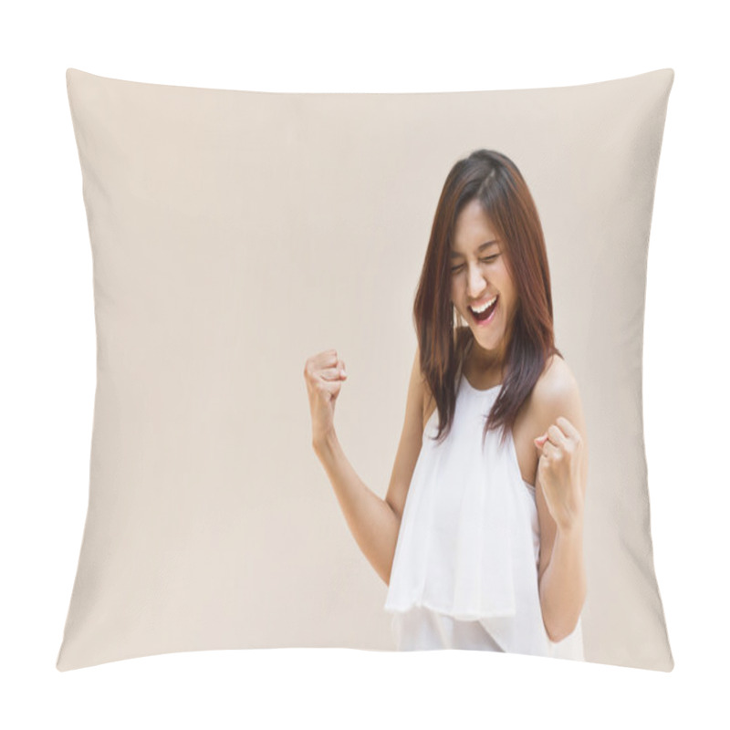 Personality  Happy, Positive, Smiling, Confident Woman On Plain Backgroun Pillow Covers